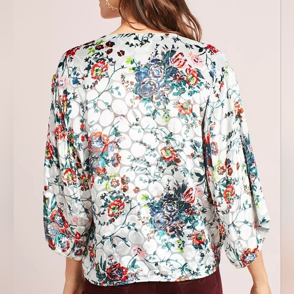 Anthropologie Maeve Umi Wrap Velvet Floral V- Neck Silk Blend Blouse Size Medium - Picture 4 of 12